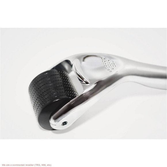 ORA Beauty Purple/Black Microneedle Face Roller System - Picture 6 of 7